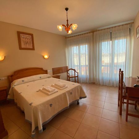 Hostal Jose Mari Ciudad-Rodrigo Exteriör bild