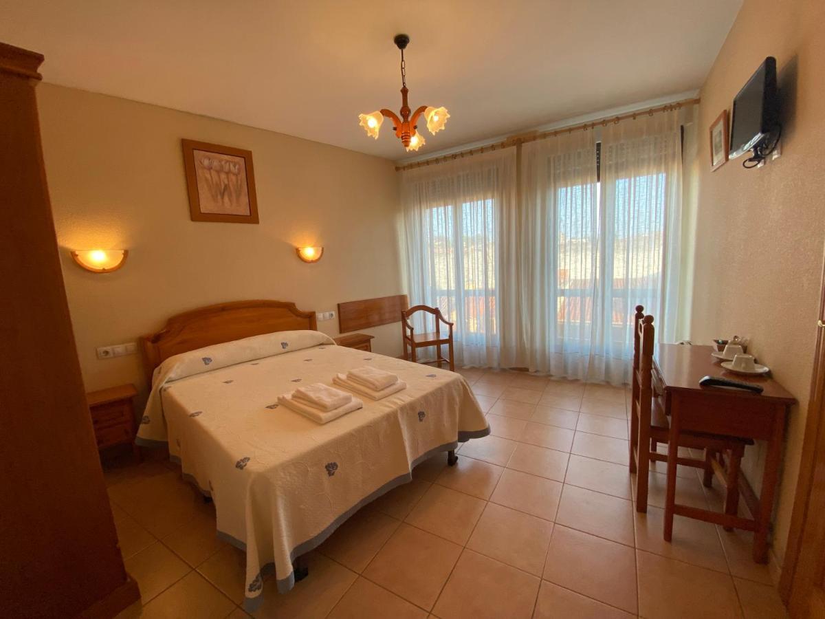 Hostal Jose Mari Ciudad-Rodrigo Exteriör bild