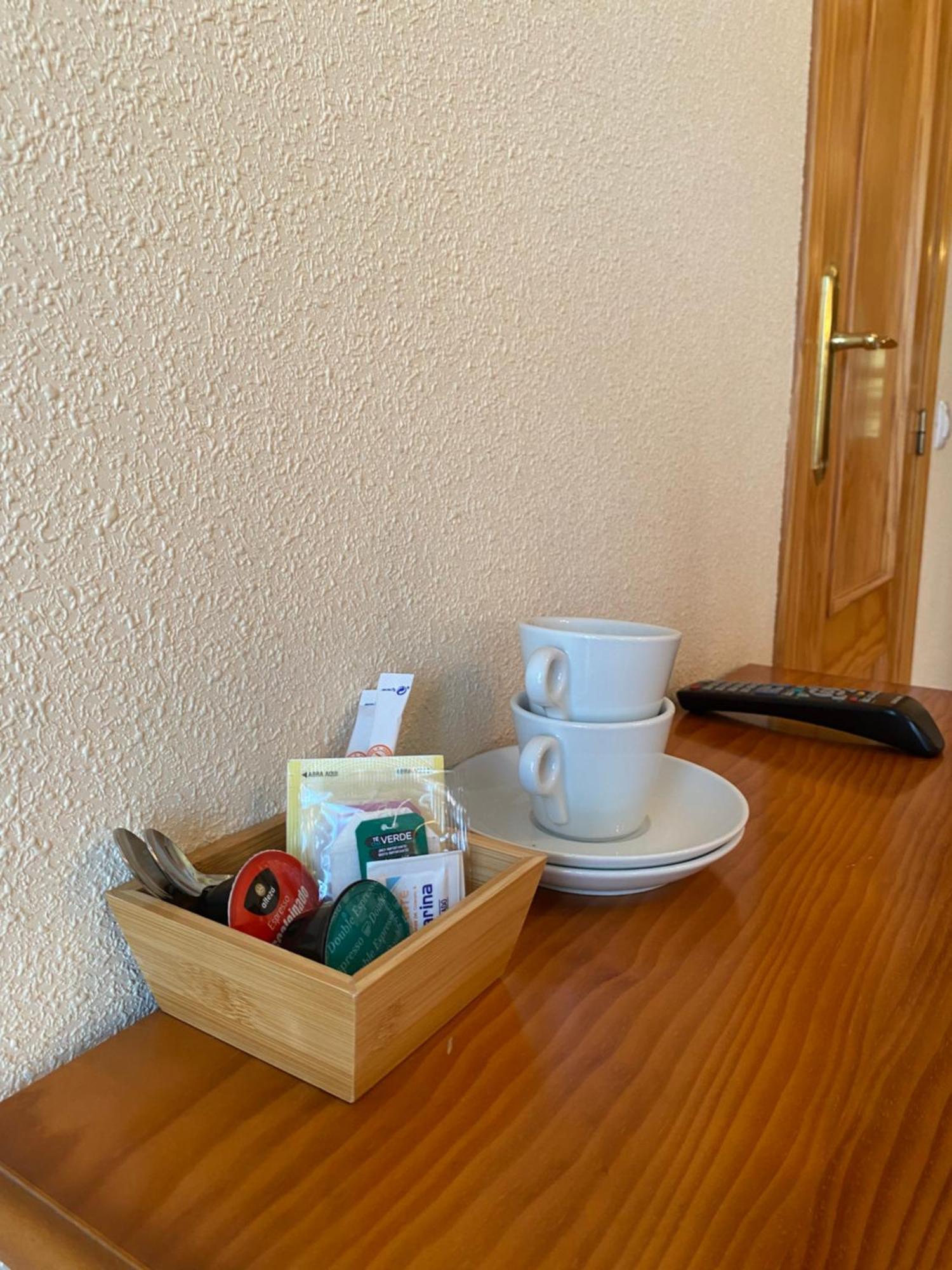 Hostal Jose Mari Ciudad-Rodrigo Exteriör bild