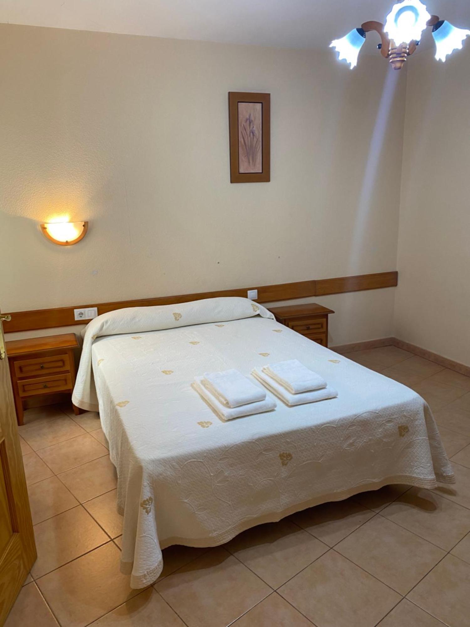 Hostal Jose Mari Ciudad-Rodrigo Exteriör bild